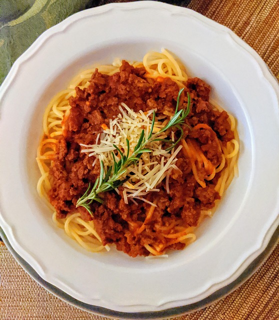 spaghetti bolognese meal