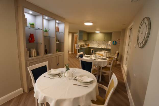 Dining at Willowmere Care Centre